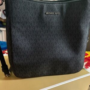 Michael Kors Jet Set Black Crossbody Bag
